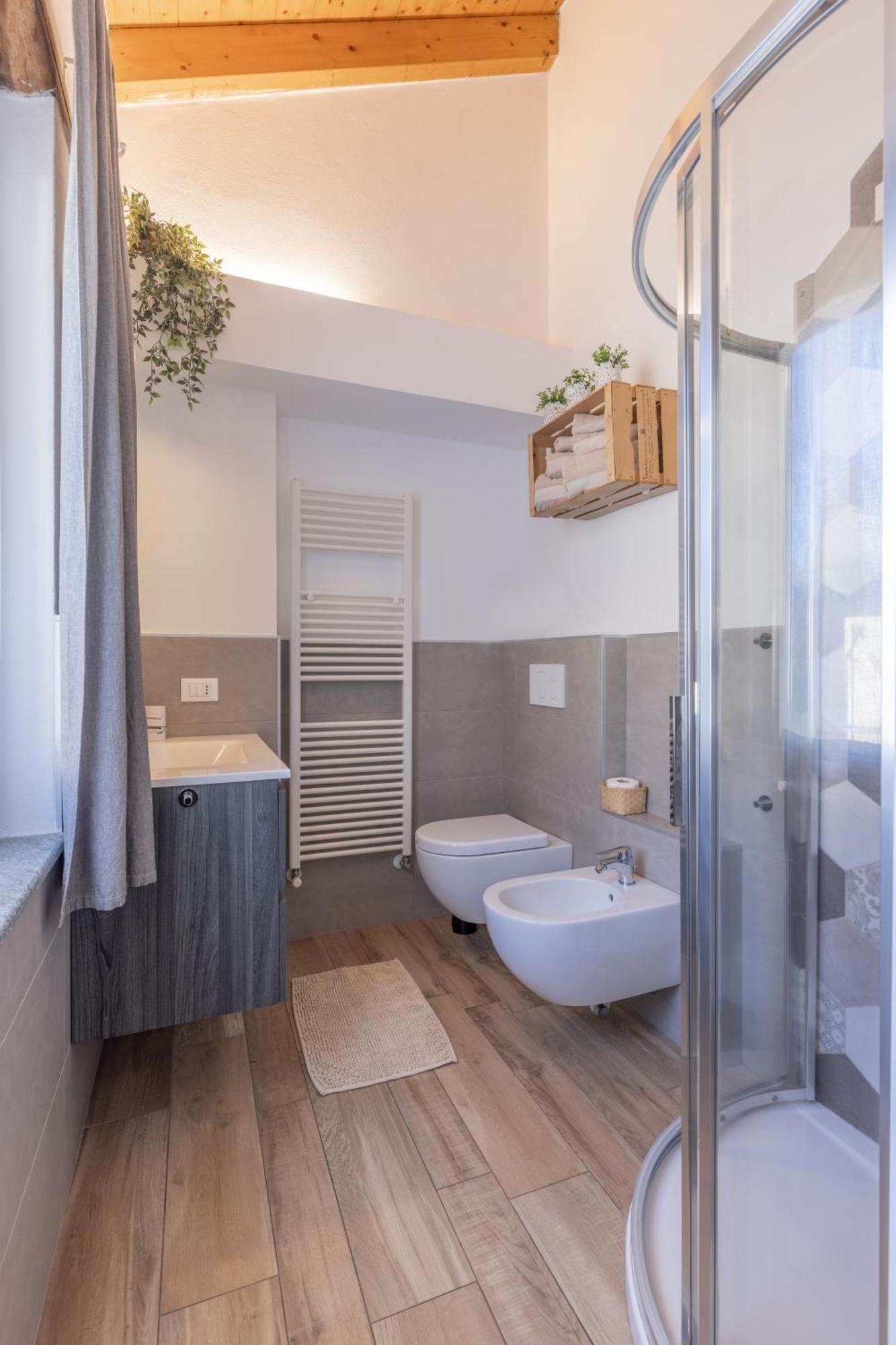 Bed and Breakfast Il Riccio Di Ricciano Casale Corte Cerro Zewnętrze zdjęcie